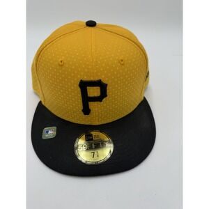 7 5/8 New Era Adult Pittsburgh Pirates City Connect 59Fifty Fitted Hat 7 5/8